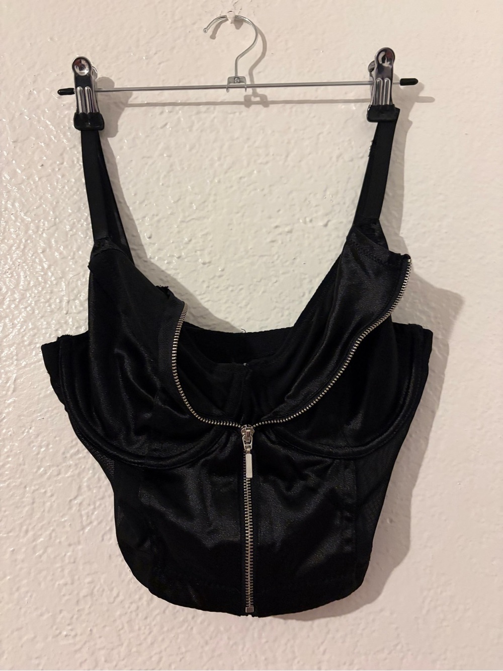 Black Zip-Front Women's Crop Top